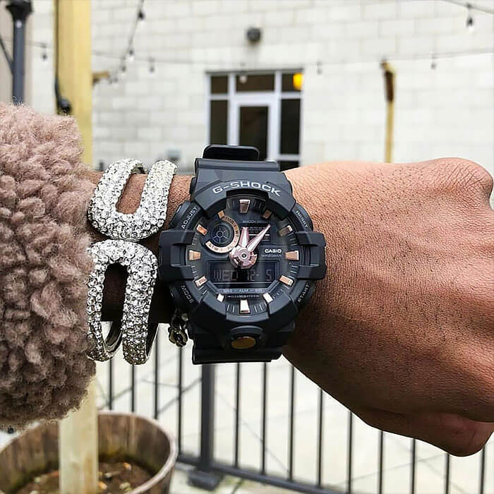 Оригинальные часы Casio Casio G-Shock GA-710B-1A4 в фирменной упаковке от производителя