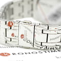 Guess Guess GW0033L7  — детали корпуса и нержавеющая сталь