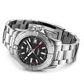 Breitling Breitling Avenger Automatic GMT 43 A32397101B1A1, avenger швейцария мужские часы на браслете нержавеющая сталь боковой вид