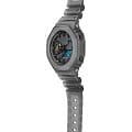 Casio GA-2100FT-8A мужские часы застежка крупным планом
