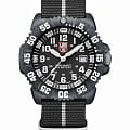 Luminox Luminox Original Navy SEAL XS.CZ51  XS.CZ51 кварцевые мужские часы  черный циферблат, браслет нейлон — вид спереди