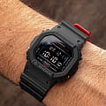 Casio Casio G-Shock DW-5600UHR-1DR (DW-5600UHR-1) DW-5600, наручные мужские часы фото под углом