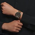 Longines Longines Spirit L3.812.4.63.2  — детали корпуса и кожаный
