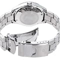 Orient RA-AC0Q02L мужские часы застежка крупным планом