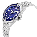 Certina C0324101104100 мужские часы застежка крупным планом