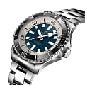 Breitling Breitling Superocean Automatic 44 A17376211C1A1 механические мужские часы часы крупный план  циферблата