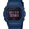 Casio Casio G-Shock DW-5600BBM-2 DW-5600 DW-5600BBM-2ER электронные мужские часы черный циферблат, браслет пластик — вид спереди