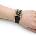 Michael Kors Michael Kors Emery MK4697,  сша женские часы на браслете кожаный боковой вид