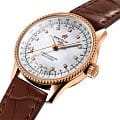 Breitling Breitling Navitimer Automatic 35 R17395211A1P1 , наручные женские часы фото под углом